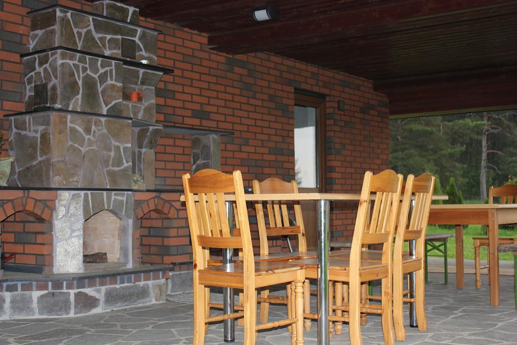 Krapi Guesthouse Treimani ห้อง รูปภาพ