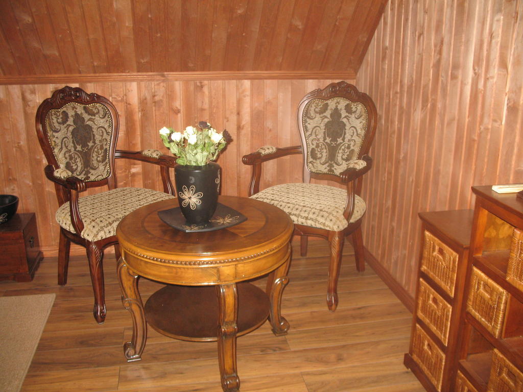 Krapi Guesthouse Treimani ห้อง รูปภาพ