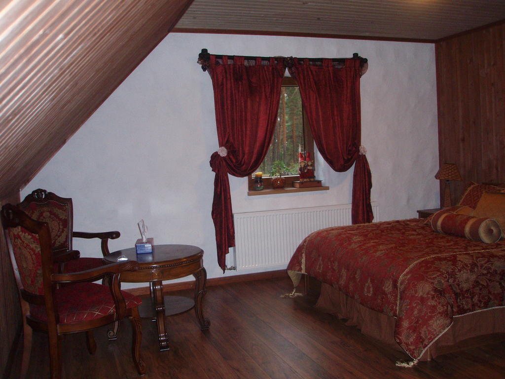 Krapi Guesthouse Treimani ห้อง รูปภาพ